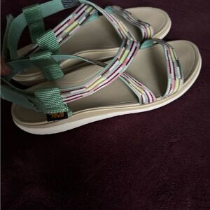Teva Green Sport Sandals with Strappy Design and Velcro Fastening